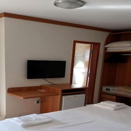 Golden Dolphin Grand Hotel Excelente Caldas Novas Exterior foto
